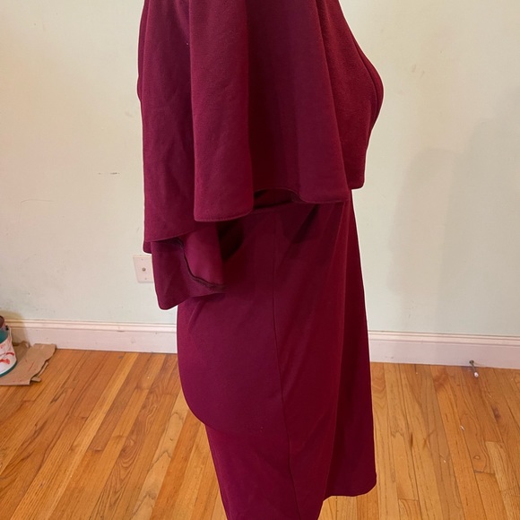 Sexy burgundy dress size medium V-neck - Picture 7 of 9